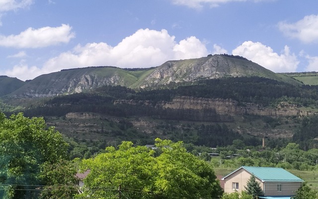 Частный Дом Уютный с Видом на Горы