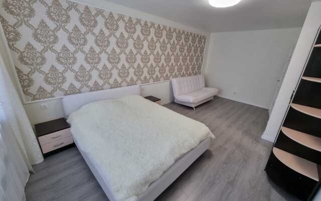 Апартаменты Радищева 10/12