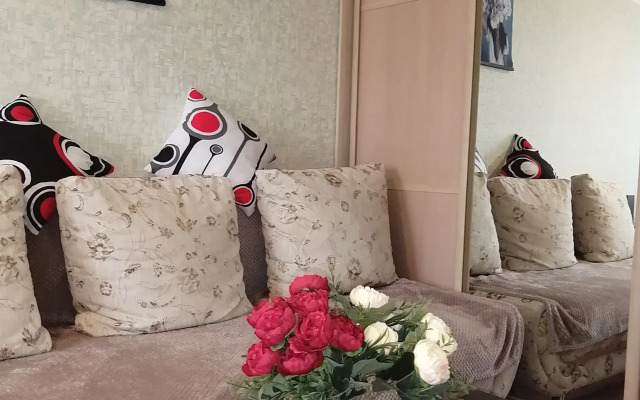 Квартира на проспекте Рыбаков 10