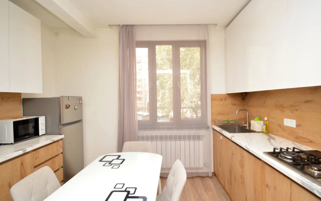 Perte House Apartment's on Aram Khachatryan 36 Street Apartments