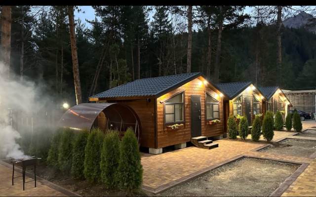 Arhyiz Chalet