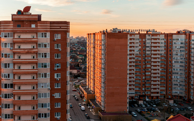Dvukhkomnatnaya Apart-Oteli v shagovoy dostupnosti ot parka Galitskogo Flat