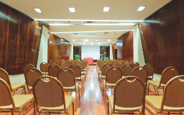 East Gate Hotel
