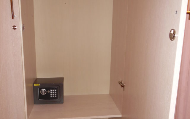 Bon Apart na Bolshoj Morskoj 31 - Irena Hotel Guest House