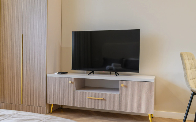 V Zhk Meridian, Ryadom s Arbatom Flat