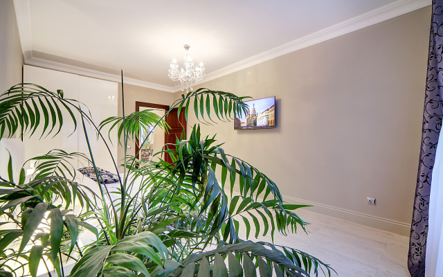 Апартаменты Capital на Кременчугкской 11