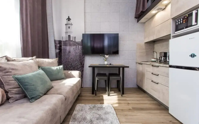 Novye trekhurovnevye apartamenty s vyhodom na Arbat Apartments