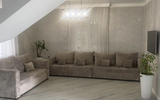 Dacha Private house