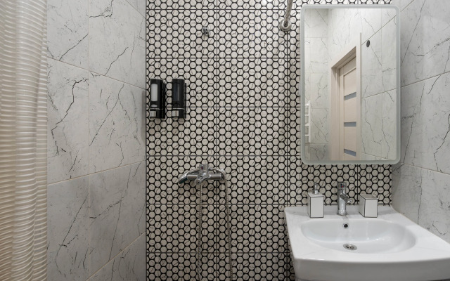 Квартира Просторная студия у Площади Восстания