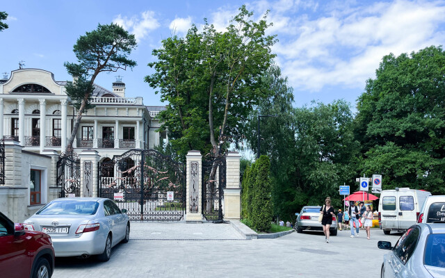 Квартира на Комсомольском Переулке 3