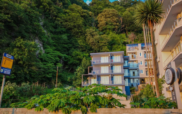 Guesthouse 99, Guest House