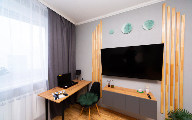 Na Naberezhnoj s Panoramnym Vidom Apartments