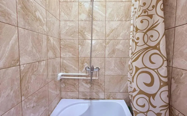 Апартаменты Студия у Морского порта Центр, вокзал, тишина