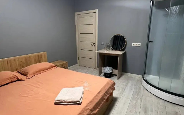 Grand 25 living quaters
