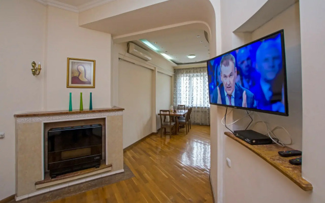 RentInnYerevan Vardanants Street 7 Apartments