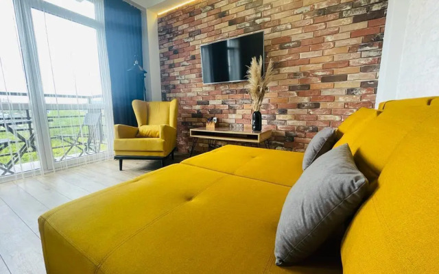 Honey House Apartment Flat