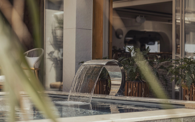 En Vie Beach Boutique Hotel