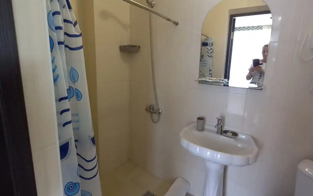 Astra Hotel