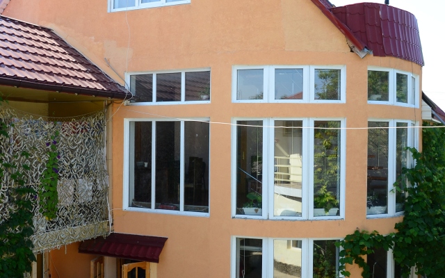 Tri Kita Guest House