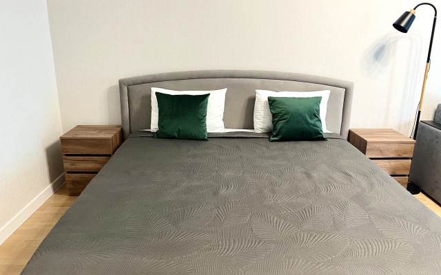 Na Internatsionalnoy 3/1 Apartments