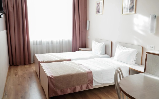 Taym Hotel