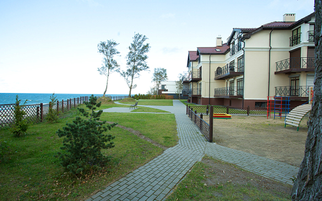 Апартаменты FreeLife Yantarny Sunrise