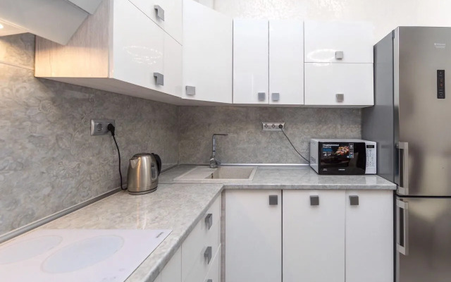 U Moyra V Sochi - Otdykhaite S Komfortom Flat