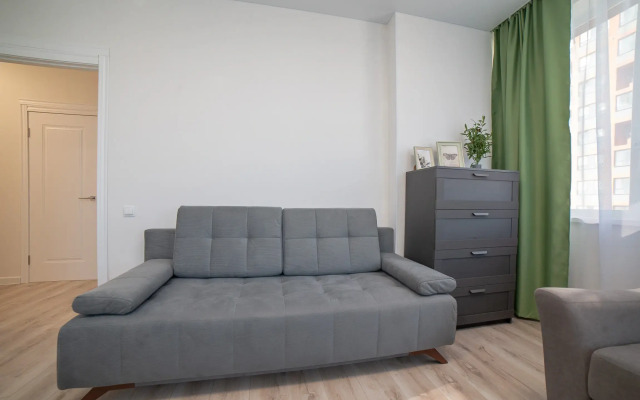 Krasnykh Komandirov 1v Apartments