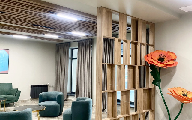 Na 4kh Gostey S Balkonom Vblizi Aeroporta Sheremetyevo Apartments