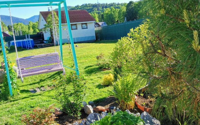 Ryizhaya Sova Guest House