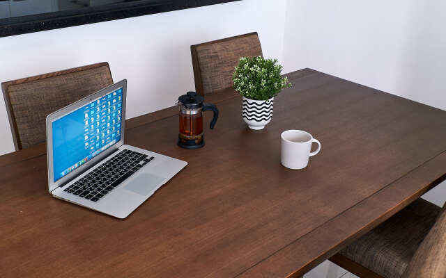 Апартаменты Welcome Home in Silverene Tower