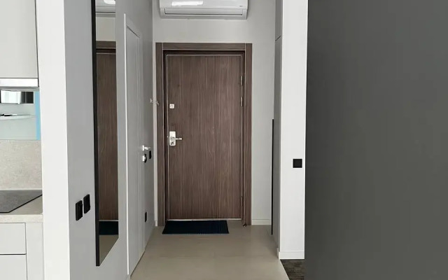 Апартаменты 1-к. квартира 42 м² 2/10 эт.