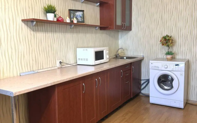 Апартаменты Двухкомнатные Володарского 17, 6 этаж