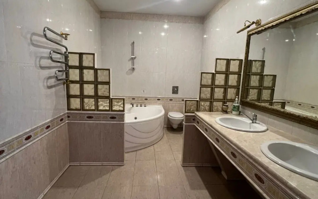 Kurortniy Guest House