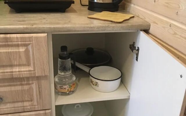 Частный дом на 1-м Академическом переулке 9