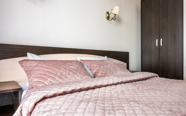 Oplot - Klassicheskie s odnoj spal'nej 1 Apartments