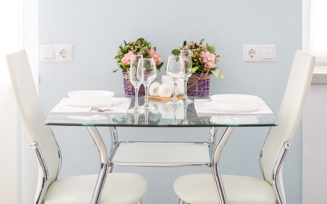 Апартаменты Тихая студия 38кв.м,напротив Центрального Парка,вокзал пешком