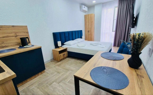 Uyutnaya Studiya Dlya Dvoikh Apartments