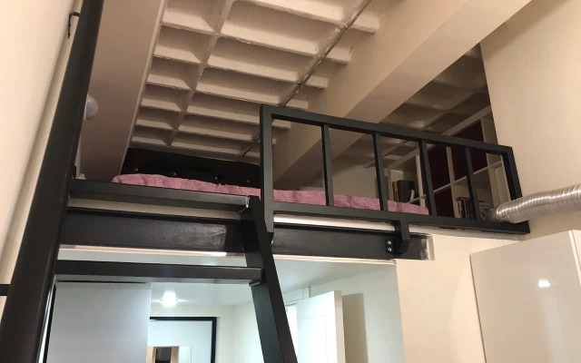 Апартаменты Уютная квартира-студия у метро Зюзино