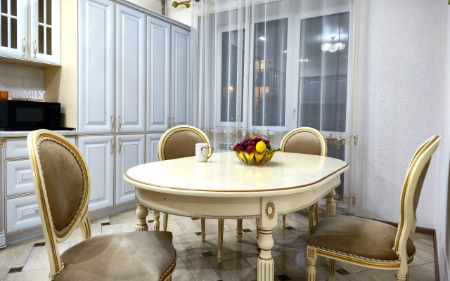 Raidas Lyuks na Pestova 15 Flat