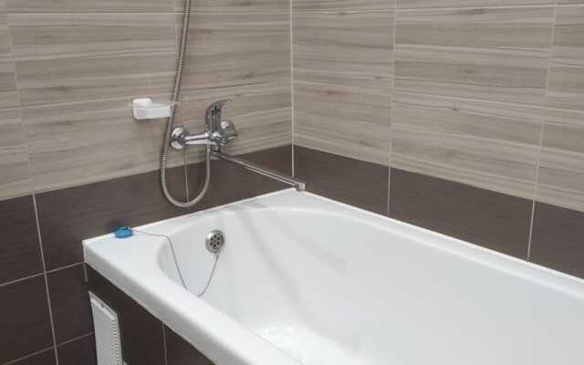 Apartamenty Odnokomnatnye Parkovaya 48 Apartments
