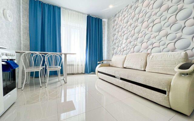 V Tsentre U Modnogo Kvartala Apartments