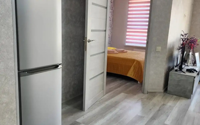 Roskoshnaya Yevrodvushka Deluxeapart 2 Na Novoy Rige Flat