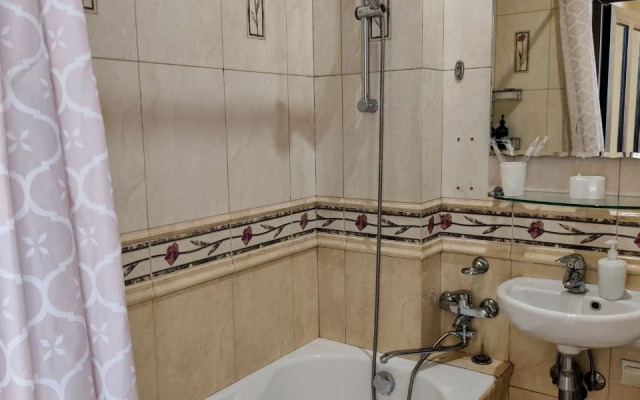 Квартира в центре Краснодара с бесплатной парковкой