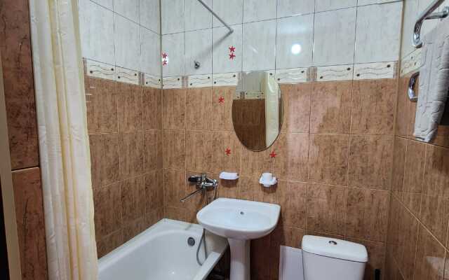 Uyutnaya Kvartira Na Pionerskoy Flat