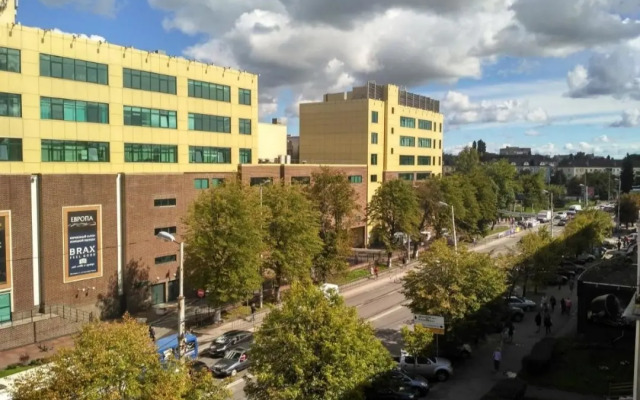 Апартаменты на Театральной 33