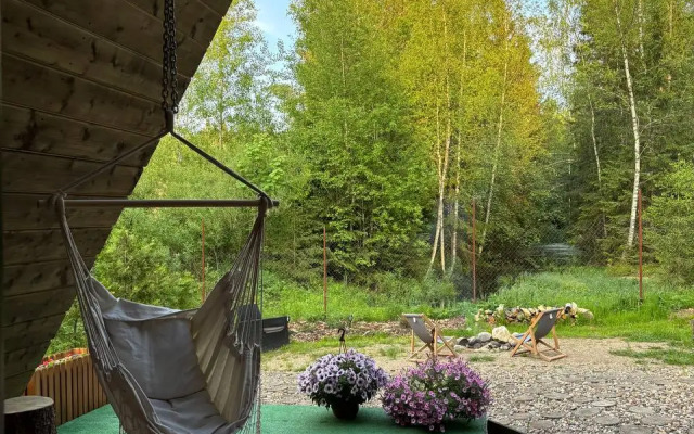 Частный дом Хижина Лешего