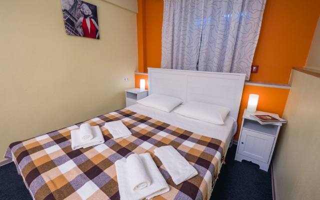 Izmaylovsky mini-hotel - Hostel