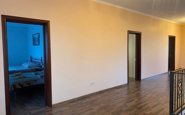 Dom pod Klyuch v Gagre Private House