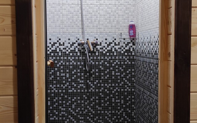 EkoOtel' Prostranstvo Chalet